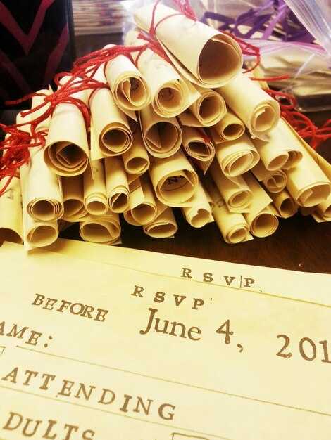 Контактные данные для уточнения расписания