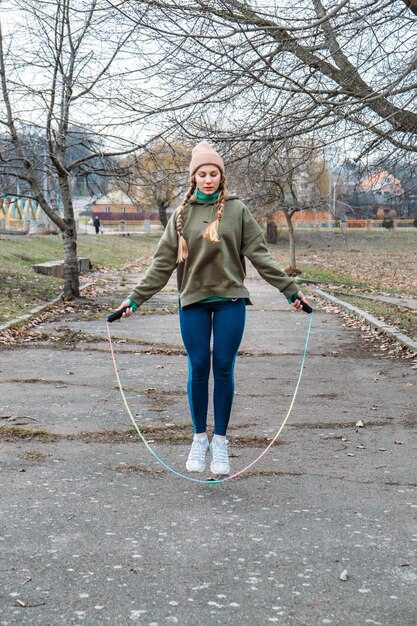 Как выбрать подходящую скакалку для тренировок