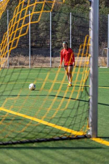 Реакция игроков и тренеров на новые ограничения голкиперов